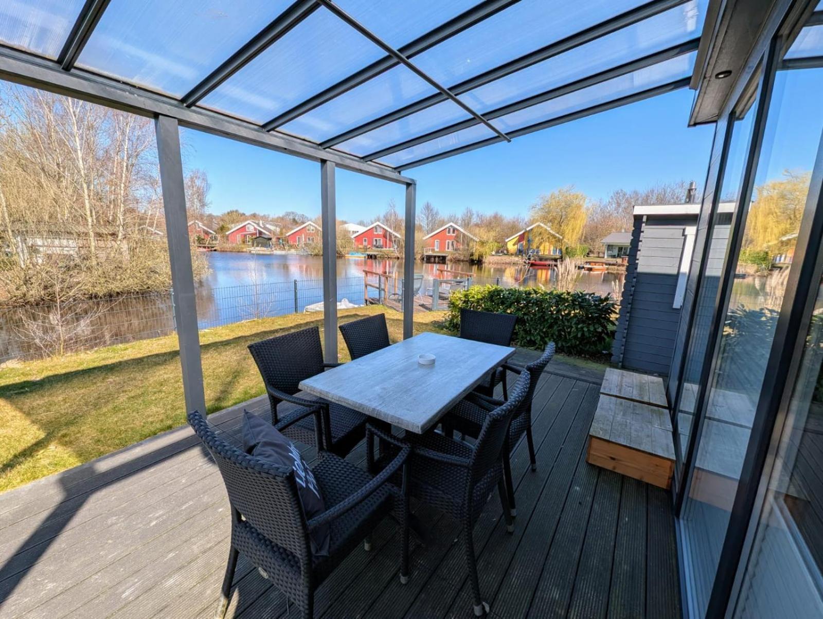 Ferienhaus Seeblick Twist Luaran gambar